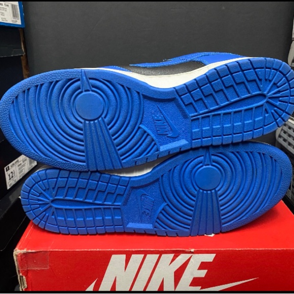 Nike Dunk “Hyper Cobalt “ - Picture 8 of 9